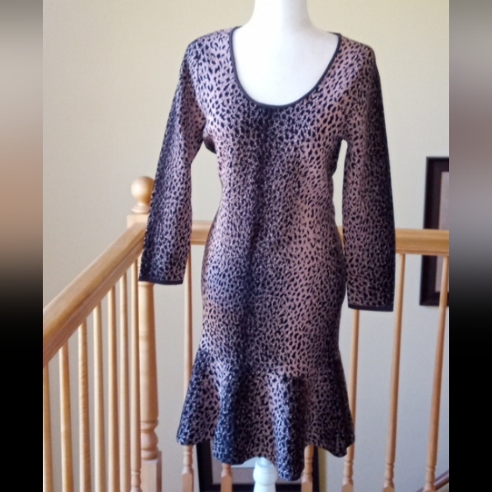 Rebecca Taylor fine knit stretchy animal print fit & flare mini dress, like new